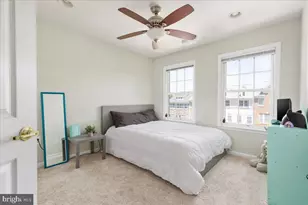 20344 Center Brook Square, Sterling, VA 20165 - Photo 32