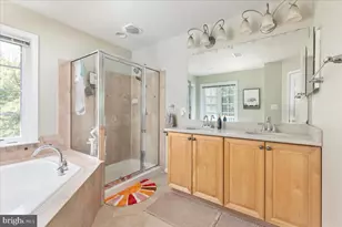 20344 Center Brook Square, Sterling, VA 20165 - Photo 38