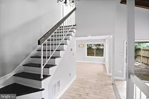 511 Avondale Dr, Sterling, VA 20164 - Photo 12