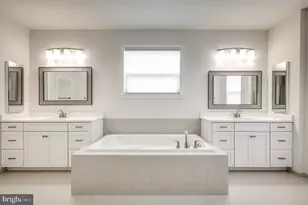 1118 Akan St SE, Leesburg, VA 20175 - Photo 22