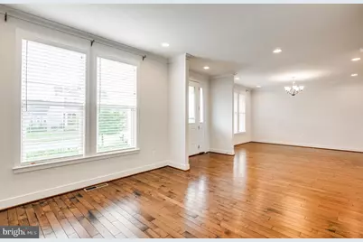 1118 Akan Street SE, Leesburg, VA 20175 - Photo 6