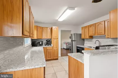 514 W Nettle Tree Road, Sterling, VA 20164 - Photo 16