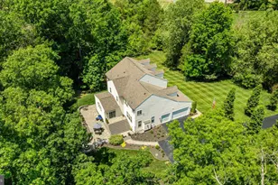 40753 Greyhouse Pl, Leesburg, VA 20175 - Photo 2