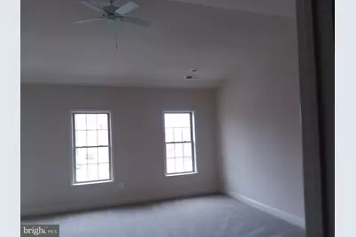 22595 Windsor Locks Square, Ashburn, VA 20148 - Photo 16
