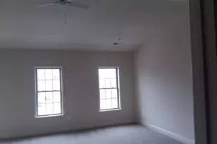 22595 Windsor Locks Square, Ashburn, VA 20148 - Photo 16