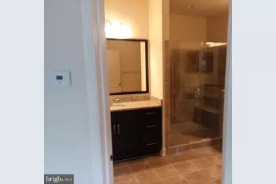 22595 Windsor Locks Square, Ashburn, VA 20148 - Photo 20
