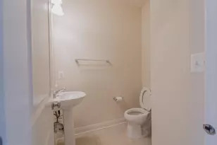 22595 Windsor Locks Square, Ashburn, VA 20148 - Photo 40
