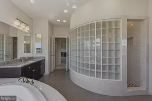 42761 Prairie Merlin Ct, Leesburg, VA 20176 - Photo 54
