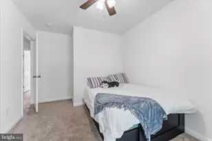166 Shirley Square SE, Leesburg, VA 20175 - Photo 24
