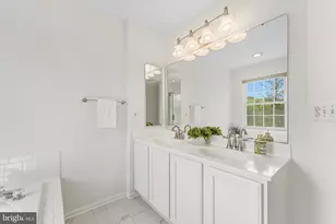 166 Shirley Square SE, Leesburg, VA 20175 - Photo 18