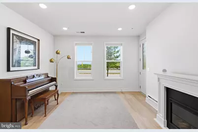 20775 Lamlash Terrace, Ashburn, VA 20147 - Photo 4