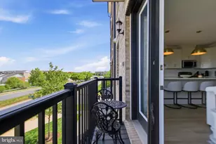 20775 Lamlash Ter, Ashburn, VA 20147 - Photo 18