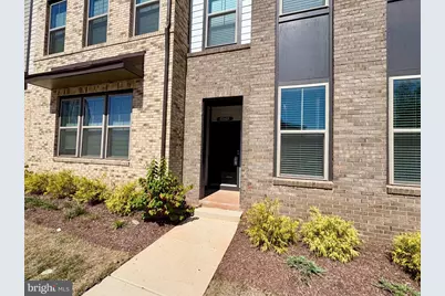 45948 Swallow Terrace, Sterling, VA 20165 - Photo 2