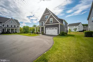 23421 Bald Cypress Ln, Aldie, VA 20105 - Photo 4