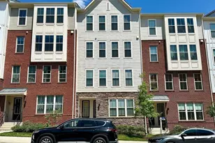 916 California Dr NE, Leesburg, VA 20176 - Photo 2