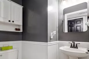 43404 Sperrin Ct, Ashburn, VA 20147 - Photo 12