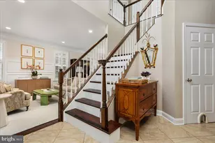 821 Santmyer Dr SE, Leesburg, VA 20175 - Photo 2