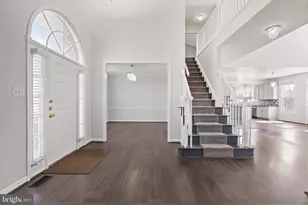 21143 Mayapple Pl, Sterling, VA 20164 - Photo 4