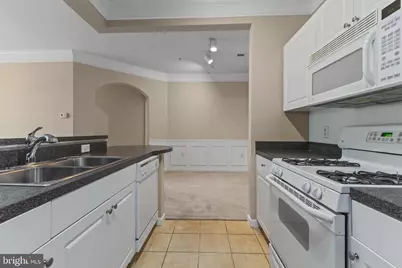 507 Sunset View Terrace SE #205, Leesburg, VA 20175 - Photo 4