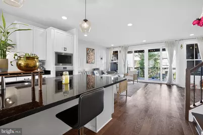 23065 Cottonwillow Square, Brambleton, VA 20148 - Photo 16