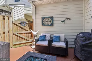 19446 Coppermine Sq, Leesburg, VA 20176 - Photo 26