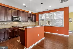 19446 Coppermine Sq, Leesburg, VA 20176 - Photo 6