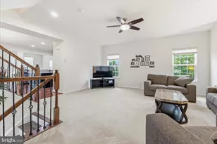 25707 Bishop Grove Terrace, Aldie, VA 20105 - Photo 10