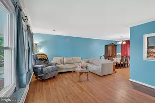 1305 N Sterling Blvd, Sterling, VA 20164 - Photo 2