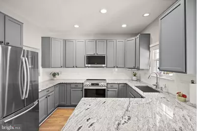21740 Kings Crossing Terrace, Ashburn, VA 20147 - Photo 10