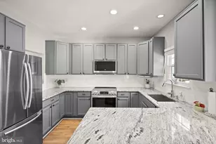 21740 Kings Crossing Terrace, Ashburn, VA 20147 - Photo 10