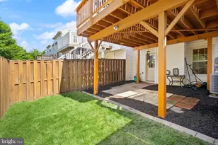 21740 Kings Crossing Terrace, Ashburn, VA 20147 - Photo 40