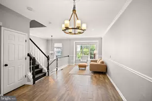 21740 Kings Crossing Terrace, Ashburn, VA 20147 - Photo 6