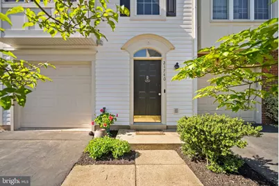 21740 Kings Crossing Terrace, Ashburn, VA 20147 - Photo 2