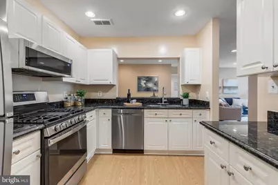 20313 Beechwood Terrace #102, Ashburn, VA 20147 - Photo 4