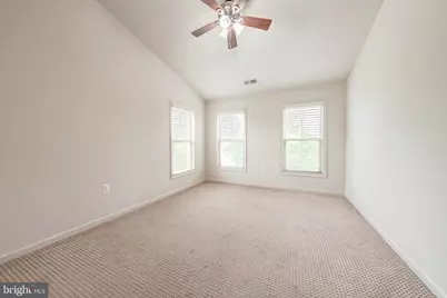 42230 Castle Ridge Square, Brambleton, VA 20148 - Photo 24