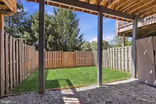 43253 Chokeberry Square, Ashburn, VA 20147 - Photo 26