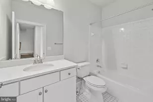 43071 Track Bed Terrace, Ashburn, VA 20147 - Photo 32