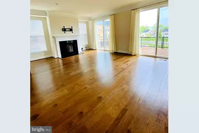 23658 Turtle Point Terrace, Ashburn, VA 20148 - Photo 4
