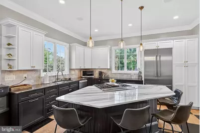 25301 Poland Road, Chantilly, VA 20152 - Photo 16