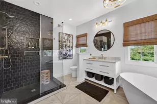 25301 Poland Rd, Chantilly, VA 20152 - Photo 54