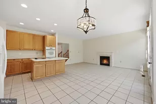 802 Ferndale Terrace NE, Leesburg, VA 20176 - Photo 16