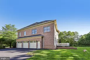 22494 Wilderness Acres Cir, Leesburg, VA 20175 - Photo 4