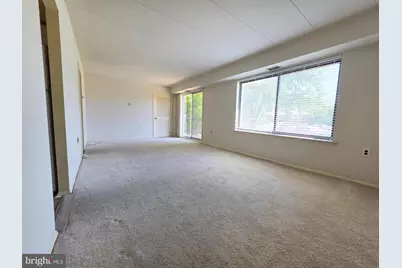 125 Clubhouse Drive SW #7, Leesburg, VA 20175 - Photo 4
