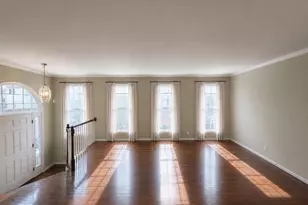 42716 Rolling Rock Square, Chantilly, VA 20152 - Photo 2