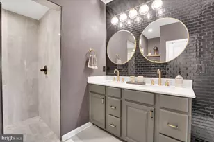21668 Pattyjean Terrace, Ashburn, VA 20147 - Photo 18