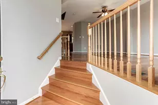 25454 Upper Clubhouse Dr, Chantilly, VA 20152 - Photo 12