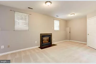 25454 Upper Clubhouse Drive, Chantilly, VA 20152 - Photo 22