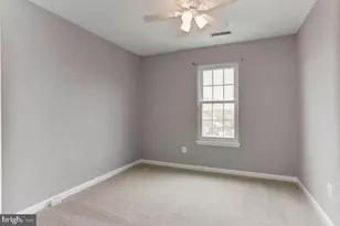25454 Upper Clubhouse Dr, Chantilly, VA 20152 - Photo 20