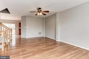 25454 Upper Clubhouse Dr, Chantilly, VA 20152 - Photo 10