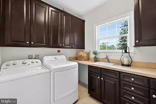 15117 Grace Pl, Waterford, VA 20197 - Photo 34